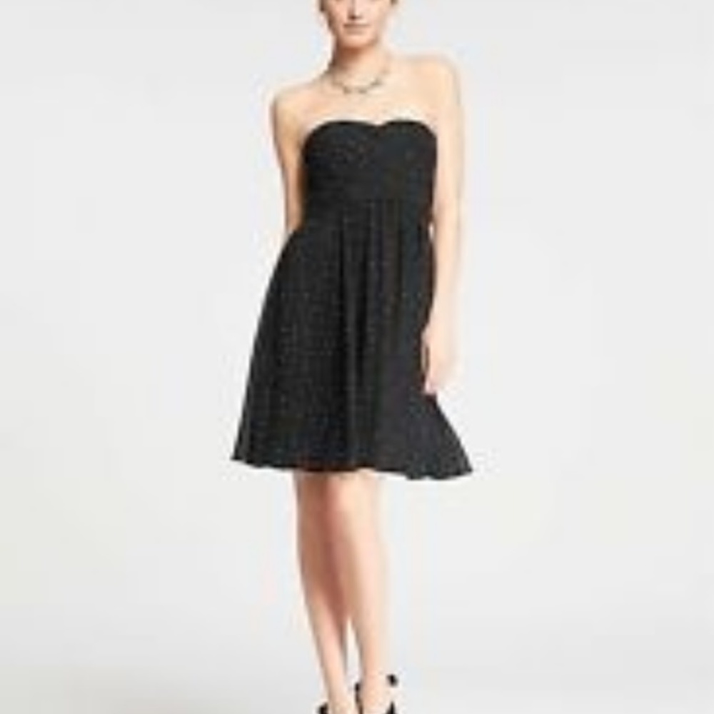 Ann Taylor cocktail strapless black dress size 10‎